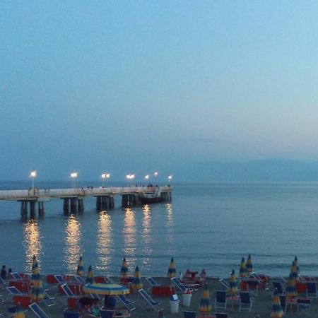 Appartamento Mare Pital Marina di Massa Dış mekan fotoğraf